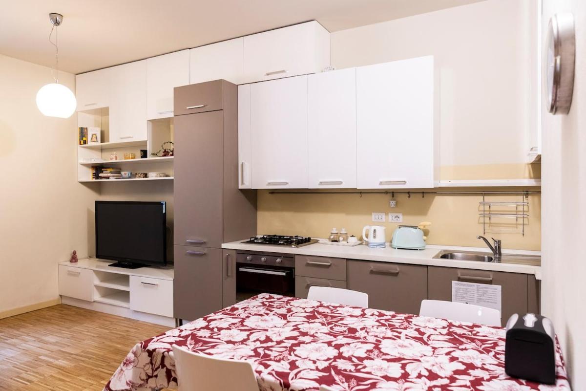 Easy Flat Apartment Milan